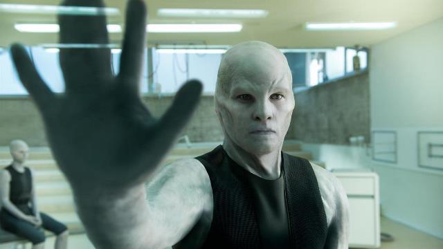 „Įsikūnijimo“ žvaigždė sugrįžta kvapą gniaužiančiame mokslinės fantastikos veiksmo trileryje „Titanas“