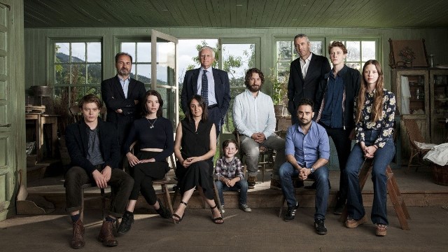 Siaubo trileryje „Šešėlių namai“ – šiurpi trijų mėnesių istorija: ypatingai sukrės viena detalė