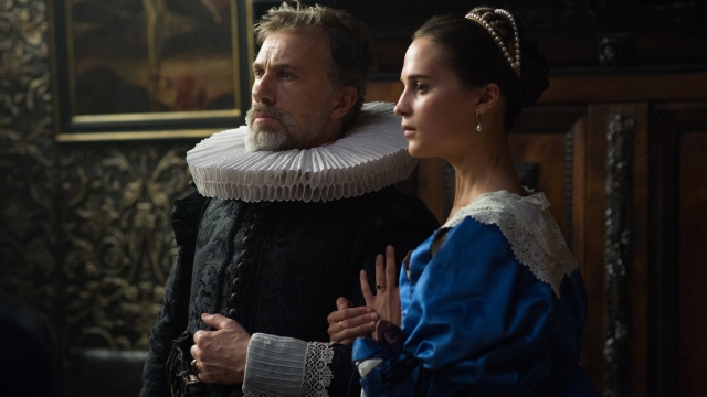 Dramos „Tulpių karštinė“ sekso scenose nuoga nusifilmavusi A. Vikander: imtis lengviausių darbų – ne man